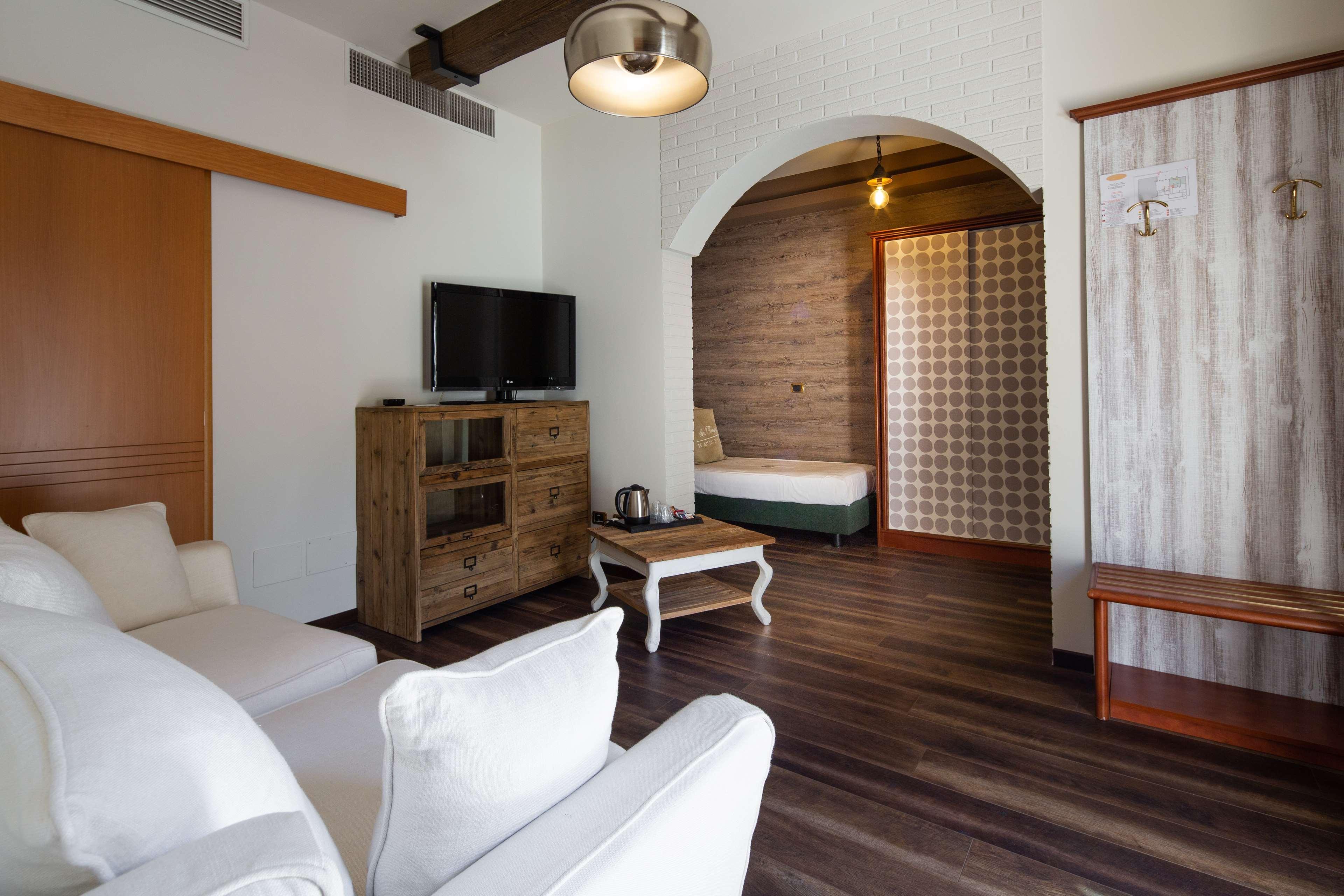 Best Western Maison B Hotel Rimini Exterior photo